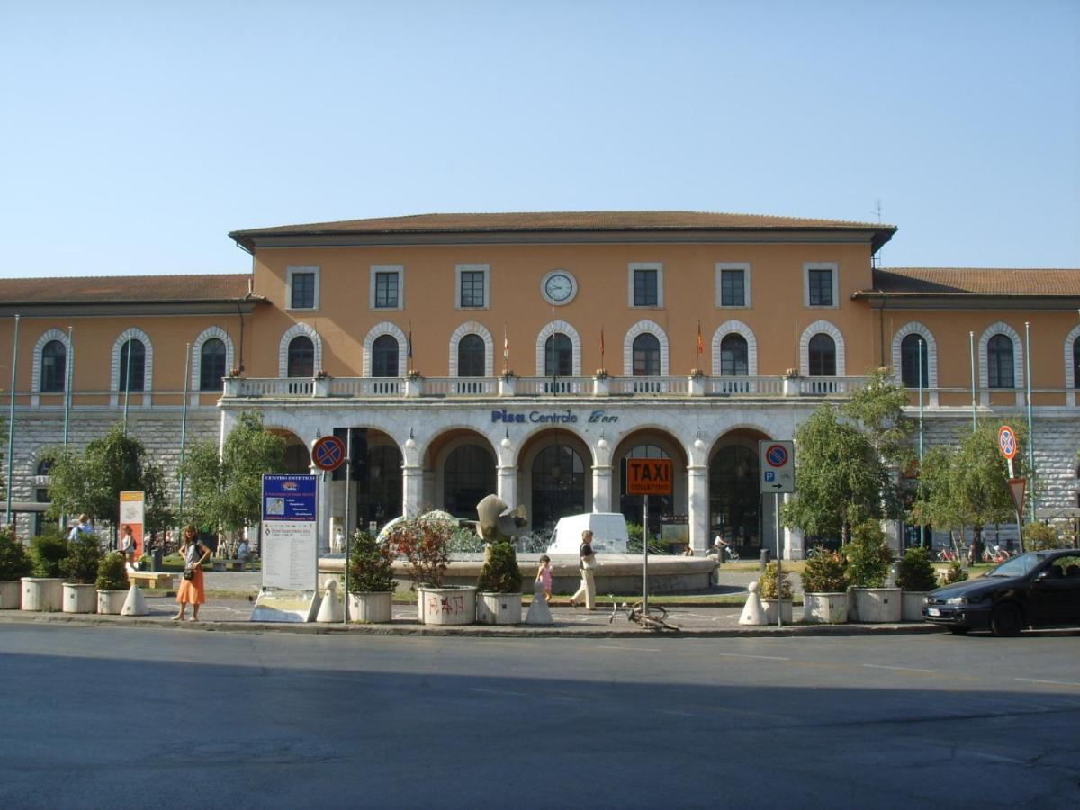 [PISA STAZIONE - CENTRO] Appartamento Elegante con Netflix Exterior foto